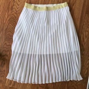 White Pleated Lightweight Skirt